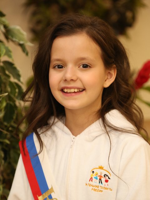 Камила Салимгараева
