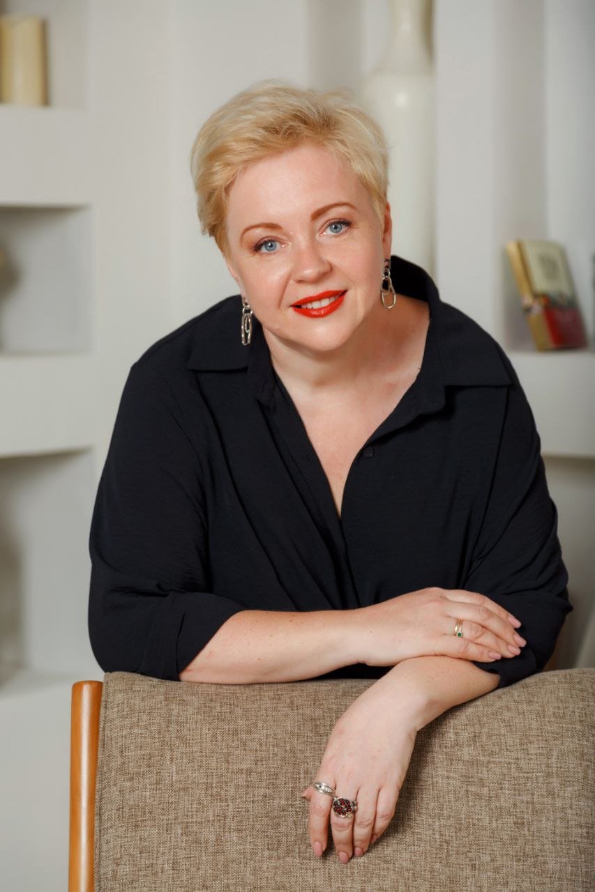 Елена Баркова