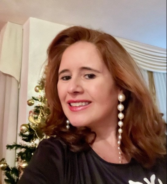 Даниэла Давила