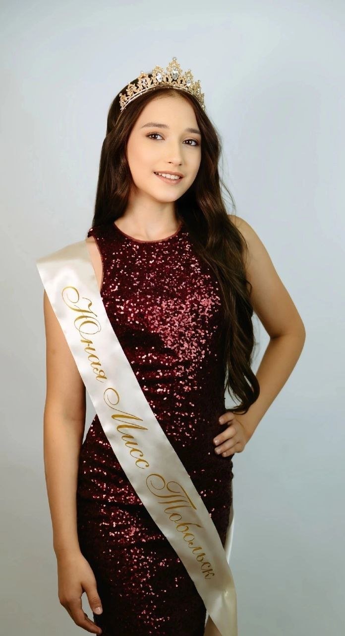 Нелли Замятина